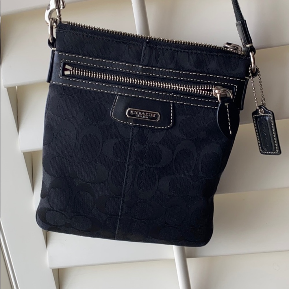 Coach shoulder purse